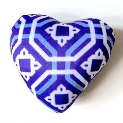 Puntaspilli a forma di cuore, Blue