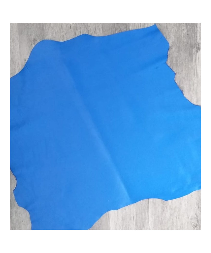 Vera Pelle Nappa Colore Bluette Misura da 0,55 a 0,60 metri quadrati ca.